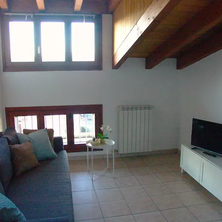 Giulia Attic *